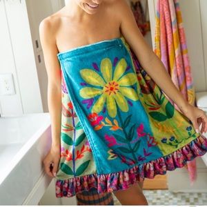 Natural Life shower body towel wrap L/XL NWT